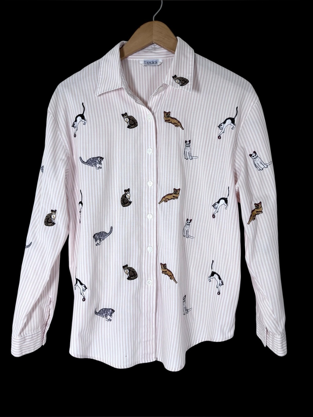 Teddi Cat Embroidered Novelty Button Front Shirt Pink Stripe Large